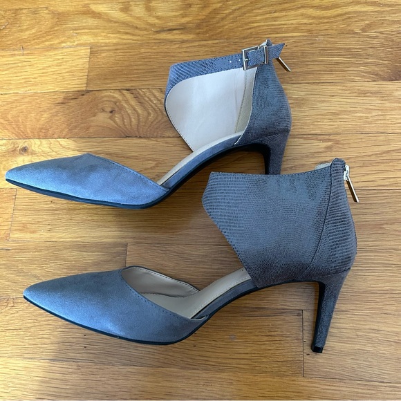 Kelly & Katie Marsia One Side Longer Gray Animal Snakeskin Suede Heels 9.5 M - Picture 4 of 7